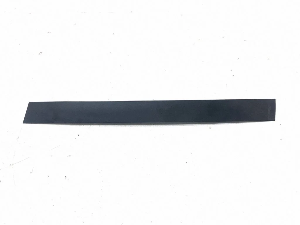 Rear door windshield rail – BMW X3 F25 (2010-2017)