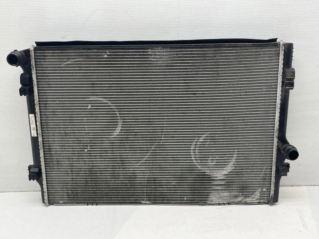 Radiatoru komplekts 5Q0121251GN