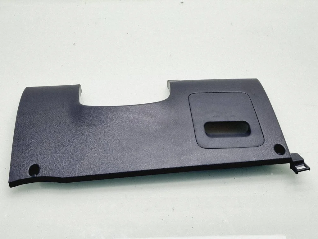 Steering wheel trim 847502P910