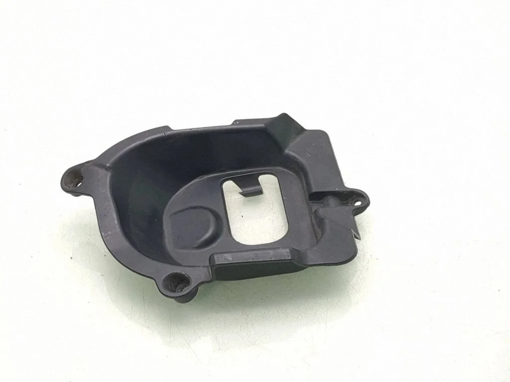 Fog light bracket GV4417A780A