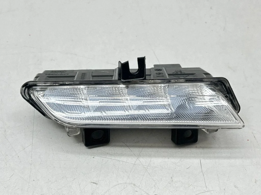 LED Daytime headlight 266000411R – Renault Captur (2013-2020)