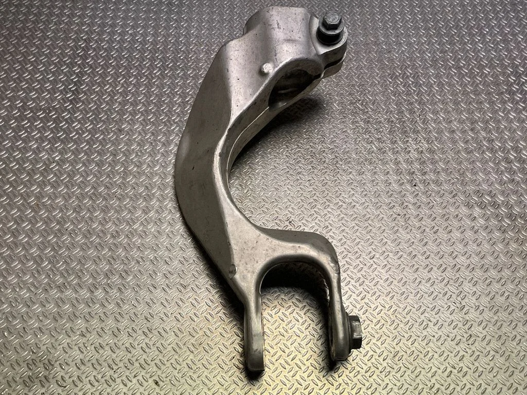 Lower shock absorber bracket – Jeep Grand Cherokee WL (2021-)