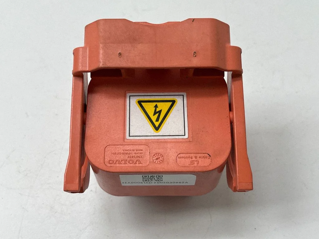 Battery relay fuse – Volvo XC90 (2014-)