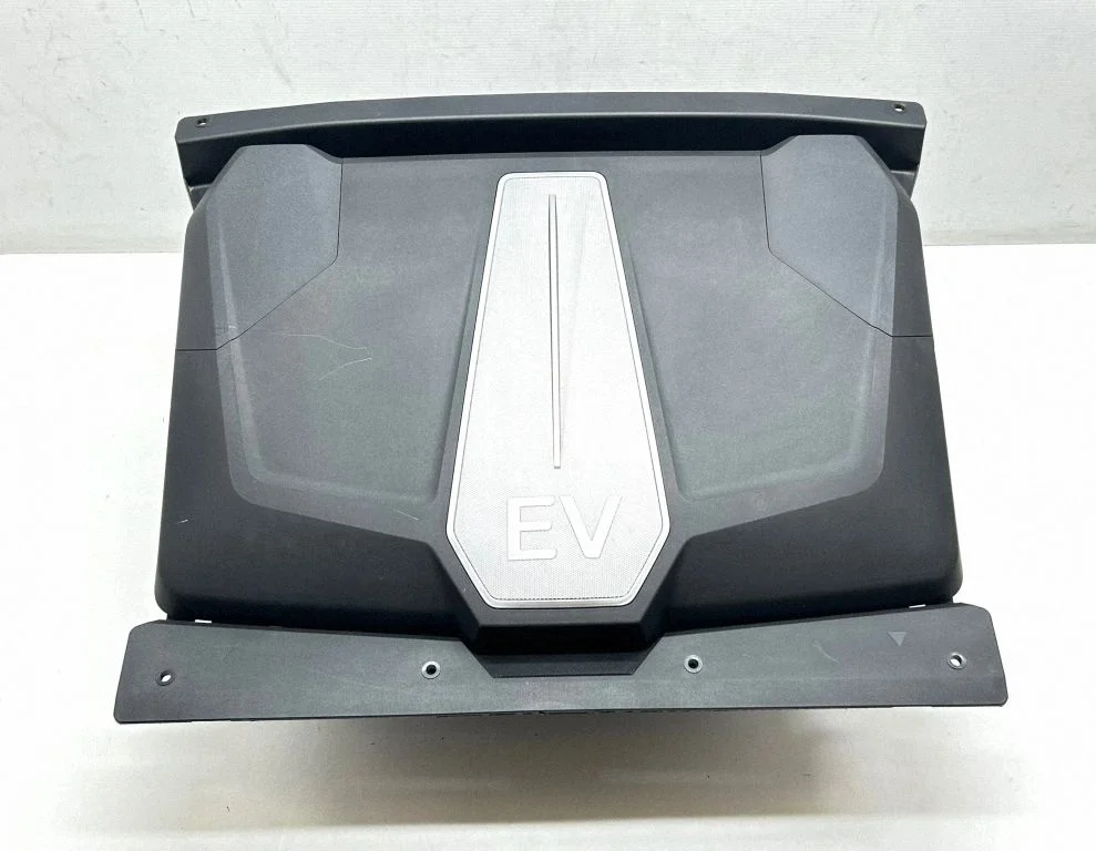 Front trunk storage compartment 86711CV000