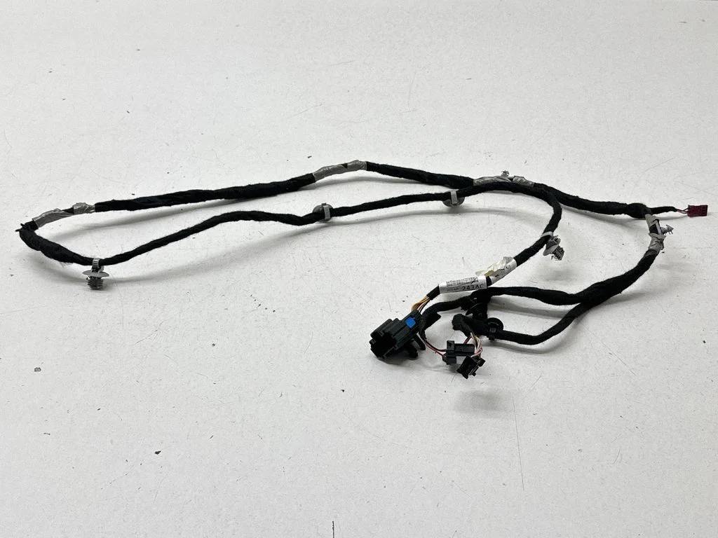 Camera wiring loom – Chrysler Pacifica (2017-)