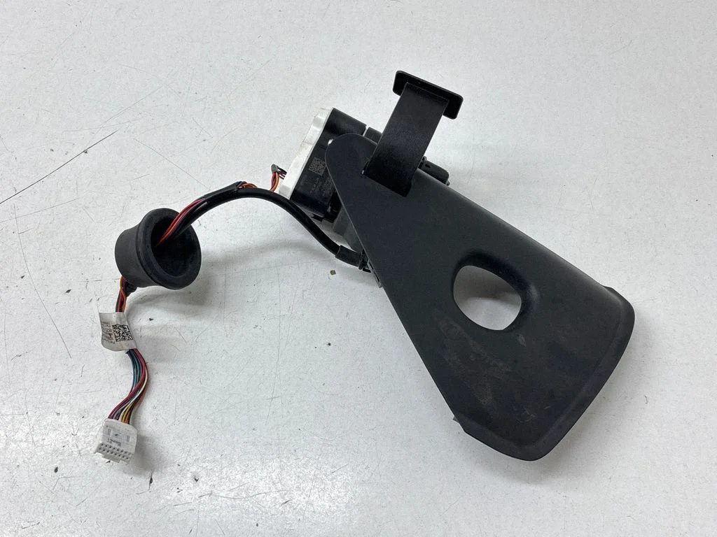 Electric car charge socket cover – Tesla Model Y (2020-)
