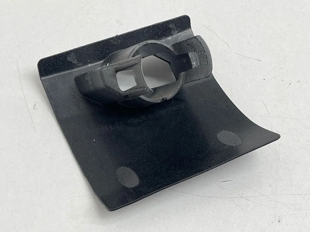 Headlight washer nozzle holder – Porsche Panamera (970) (2009-2017)