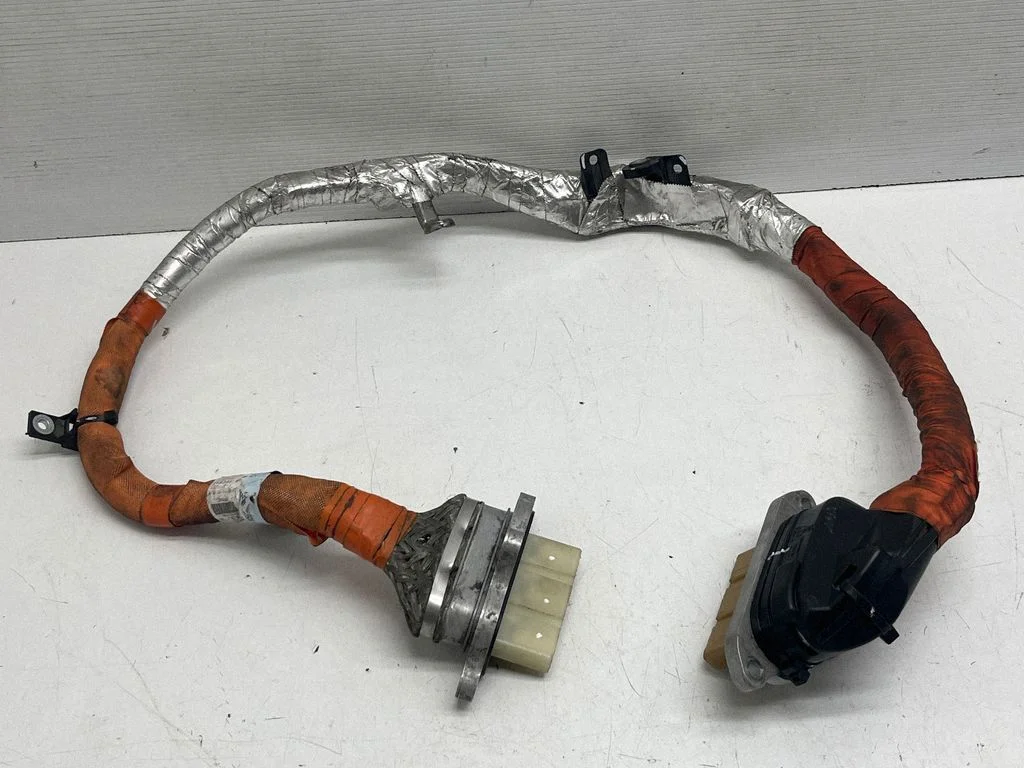 High voltage cable L1M814B245