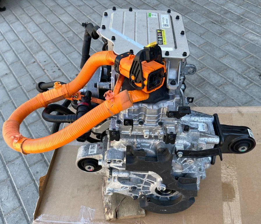 Silnik samochodu elektrycznego 365001XAA0
