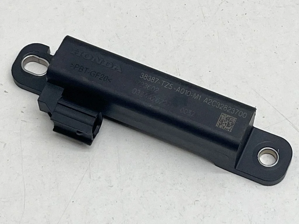 Bezatslēgas sistēmas antena 38387TZ5A010M1