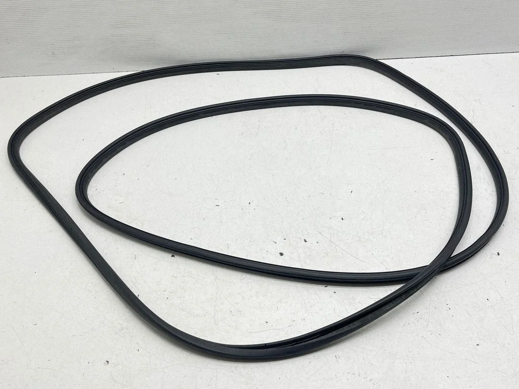 Sunroof sealing rubber – Volkswagen Tiguan Allspace (2017-)