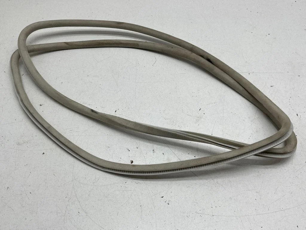 Sunroof sealing rubber – Subaru Forester SK (2018-2025)