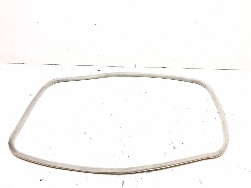 Sunroof sealing rubber – Subaru Outback (2009-2014)