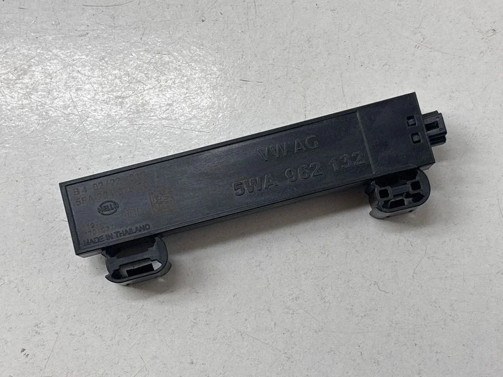 Keyless system antenna 5FA22407500