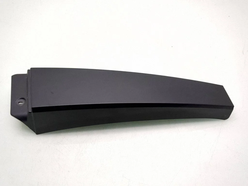 (B) Pillar trim (exterior) 768192116R