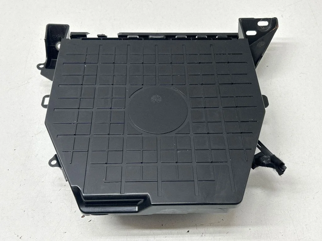 Engine control unit box – Volvo XC60 (2017-)
