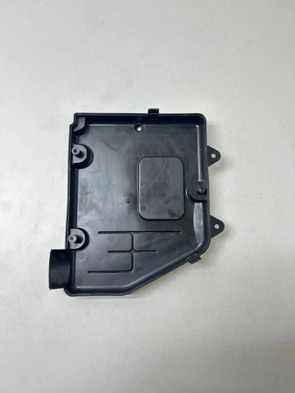 Engine control unit box – Volvo S90, V90 (2016-)