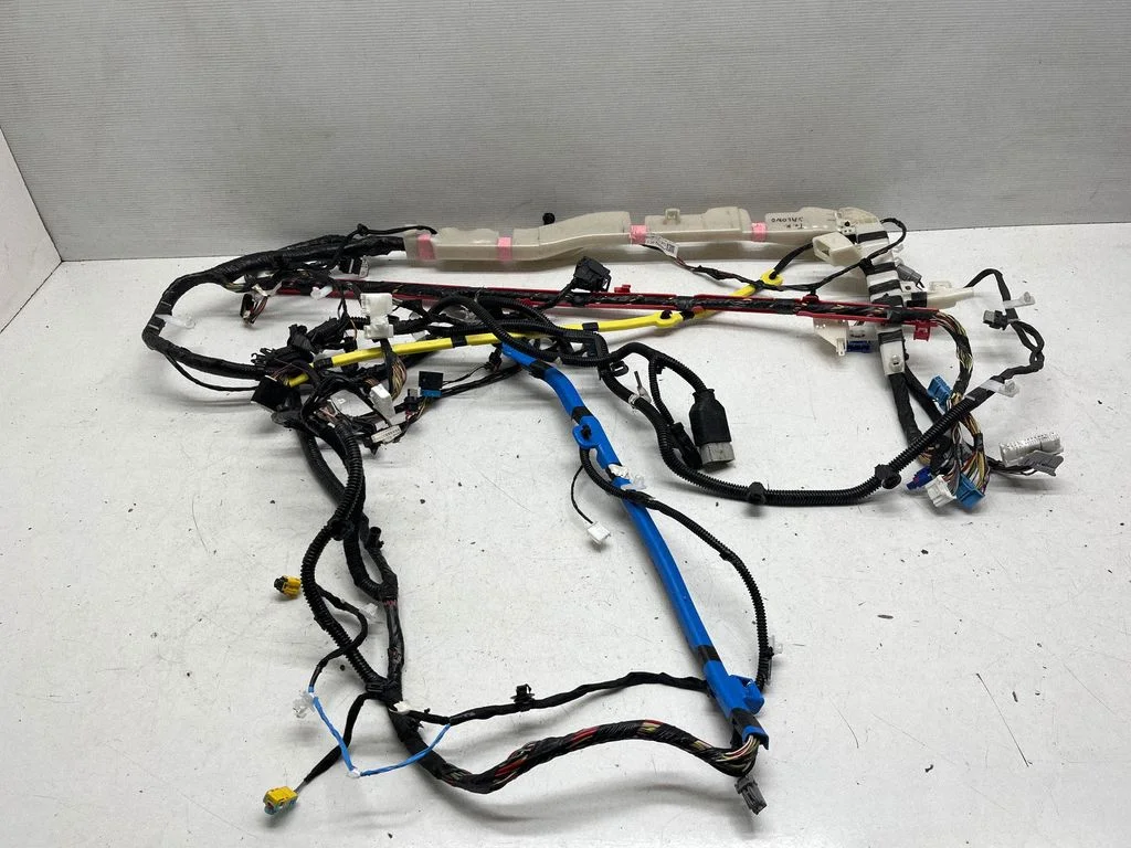 Left interior wiring harness – Tesla Model Y (2020-)