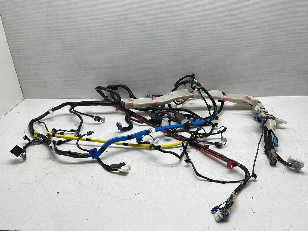 Left interior wiring harness – Tesla Model Y (2020-)
