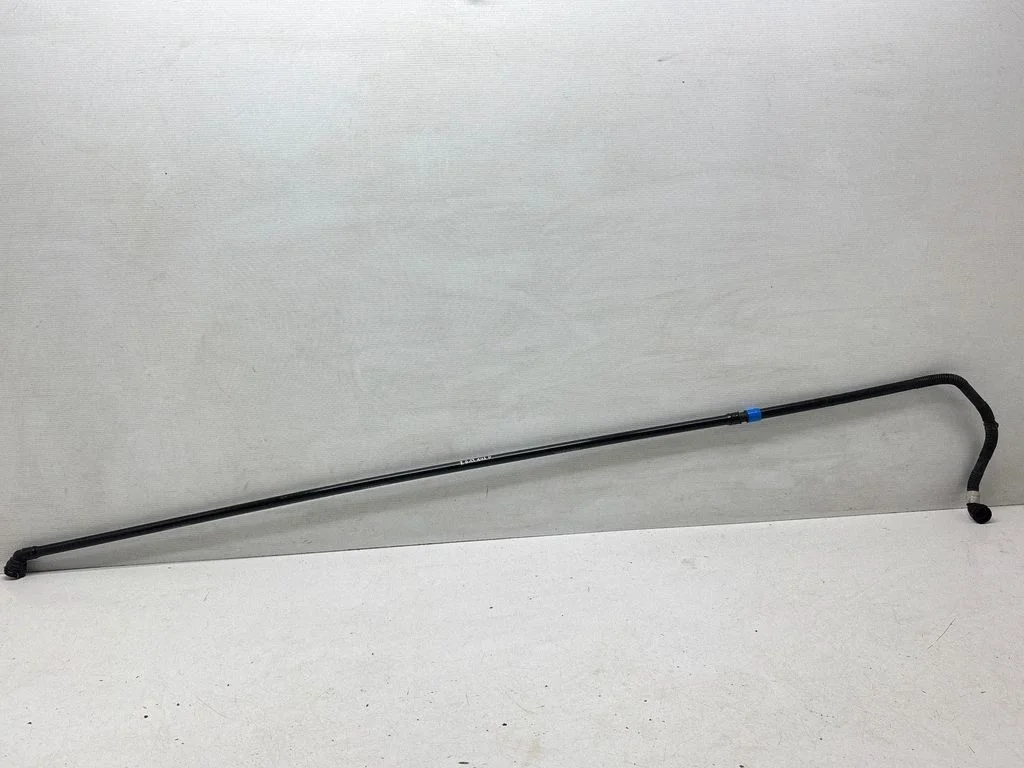 Hybrid/electric vehicle battery cooling hoses/tubes 153012300B