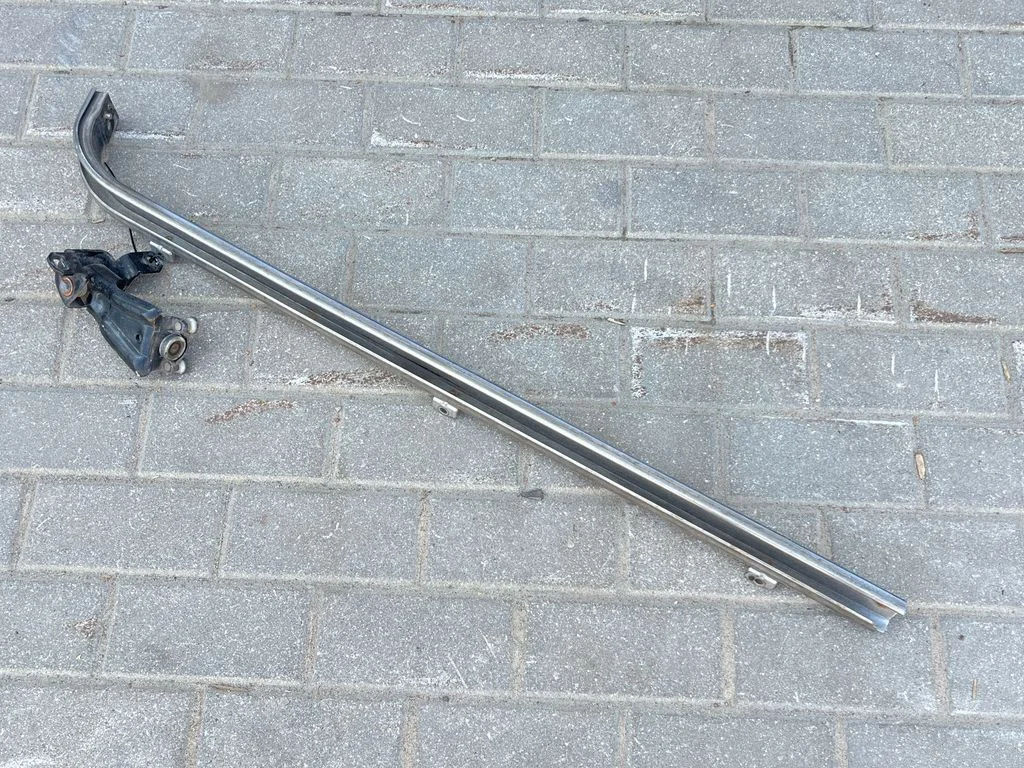Sliding door middle rail – Mercedes-Benz Vito Viano W447 (2014-)