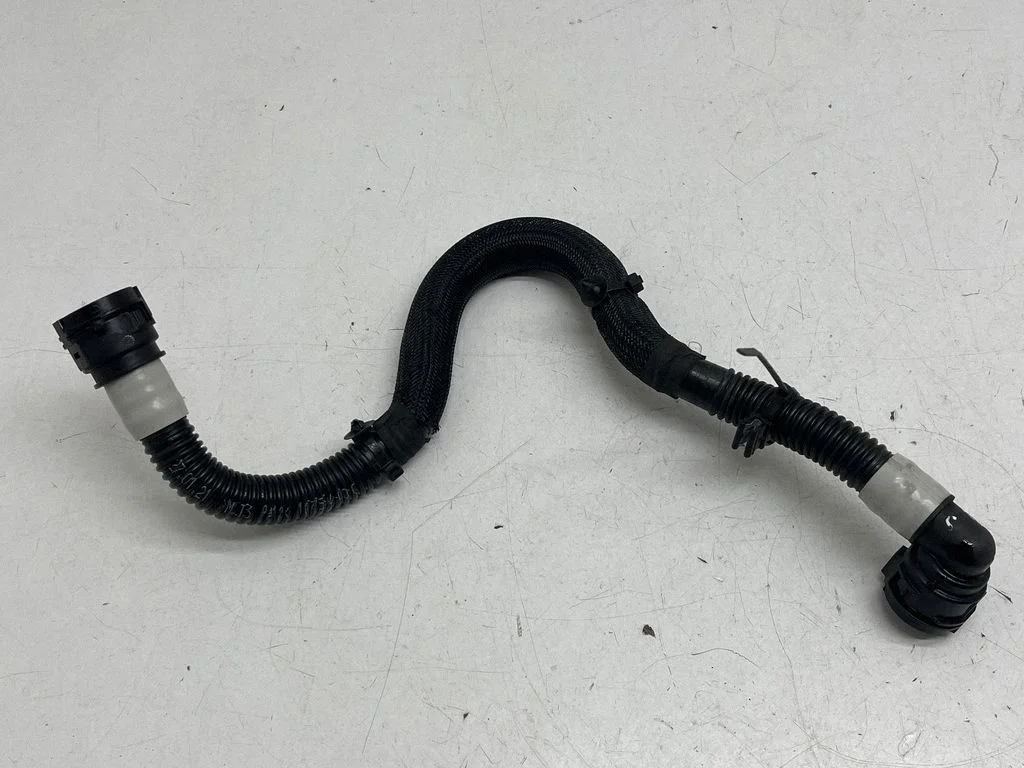 Electric car engine cooling hoses/pipes 107759400C