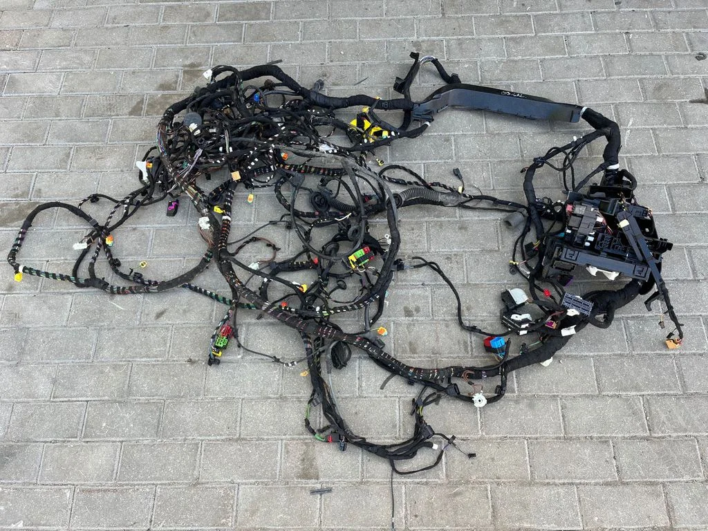 Elektroinstalācijas vadu žņaugs 5NA927902N
