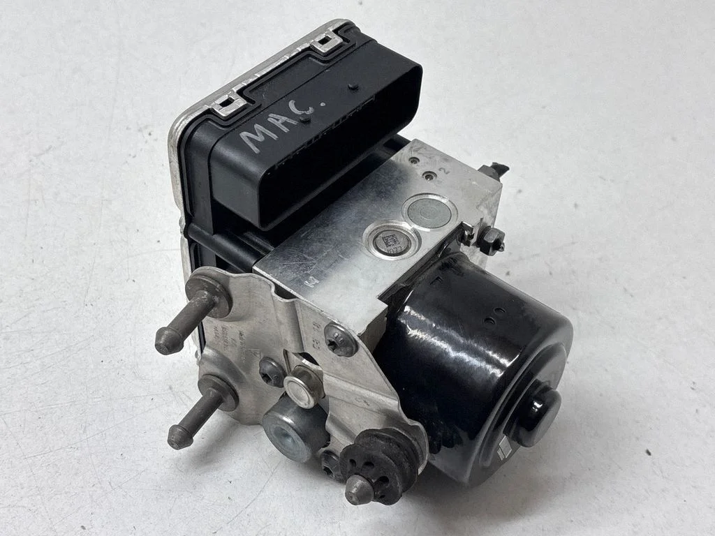 ABS block – Porsche Macan (95B) (2014-2018)
