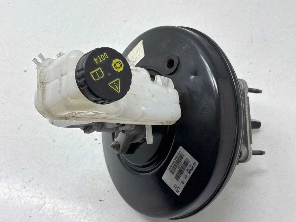 Brake booster 472104789R