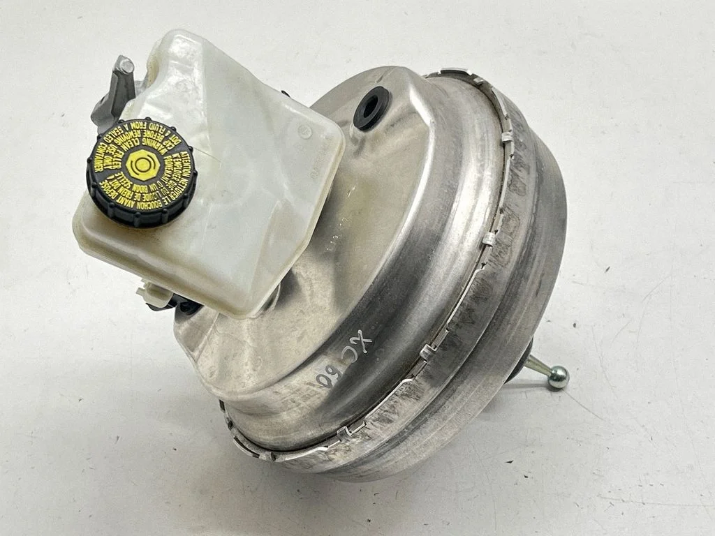 Brake booster 31381415