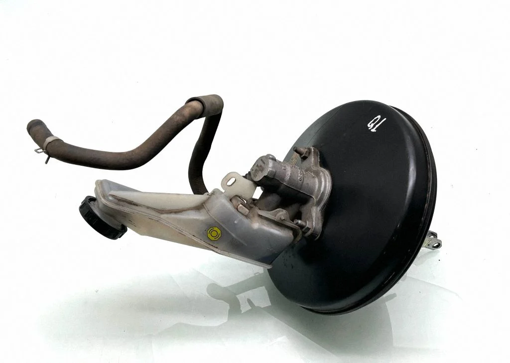 Brake booster 46007JD30A