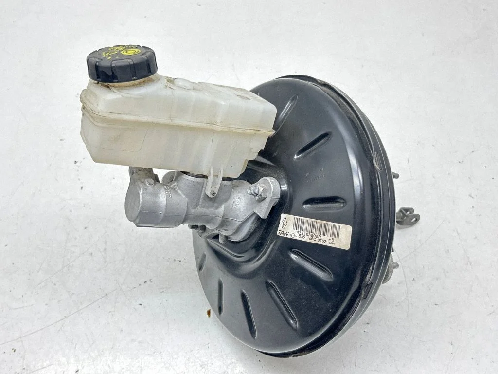 Brake booster 472103202R – Renault Captur (2013-2020)