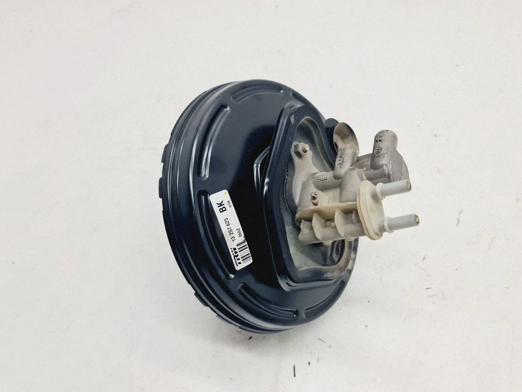 Brake booster 13257625