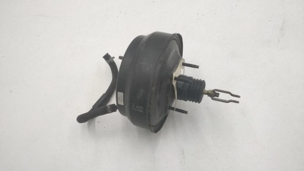 Brake booster MAZDA86204812
