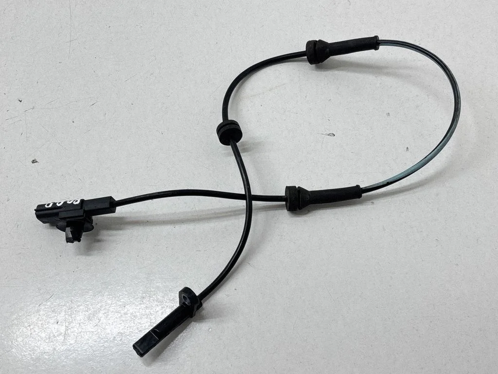 Esimene piduri ABS-andur 479106RR0A