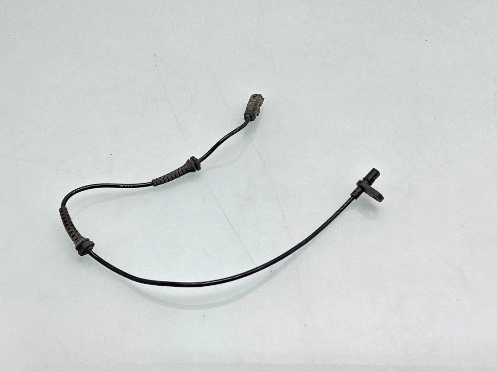 ABS brake wheel speed sensor 479004677R