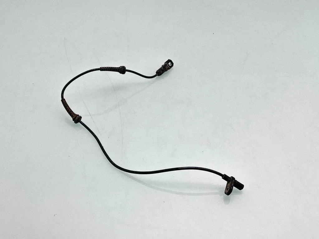ABS brake wheel speed sensor 479004677R