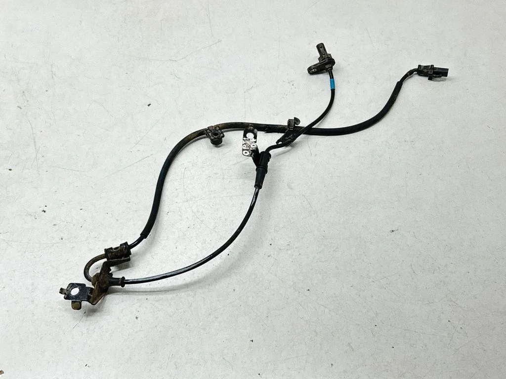 Esimene piduri ABS-andur 59830D4000