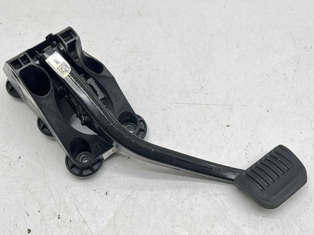 Brake pedal 258WL0002