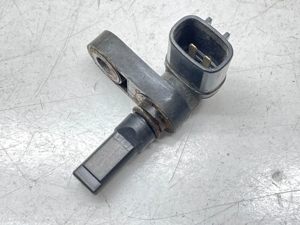 ABS brake wheel speed sensor 8954260050