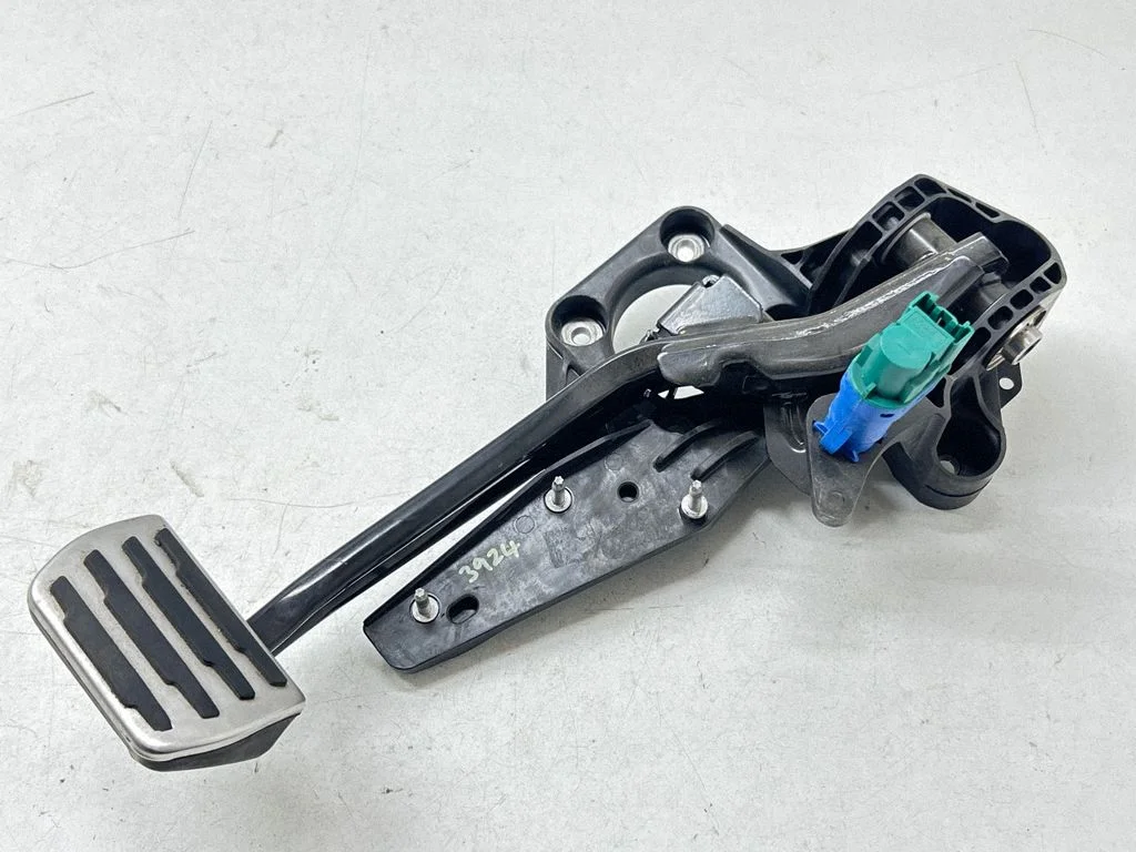 Brake pedal BJ3M2457AB