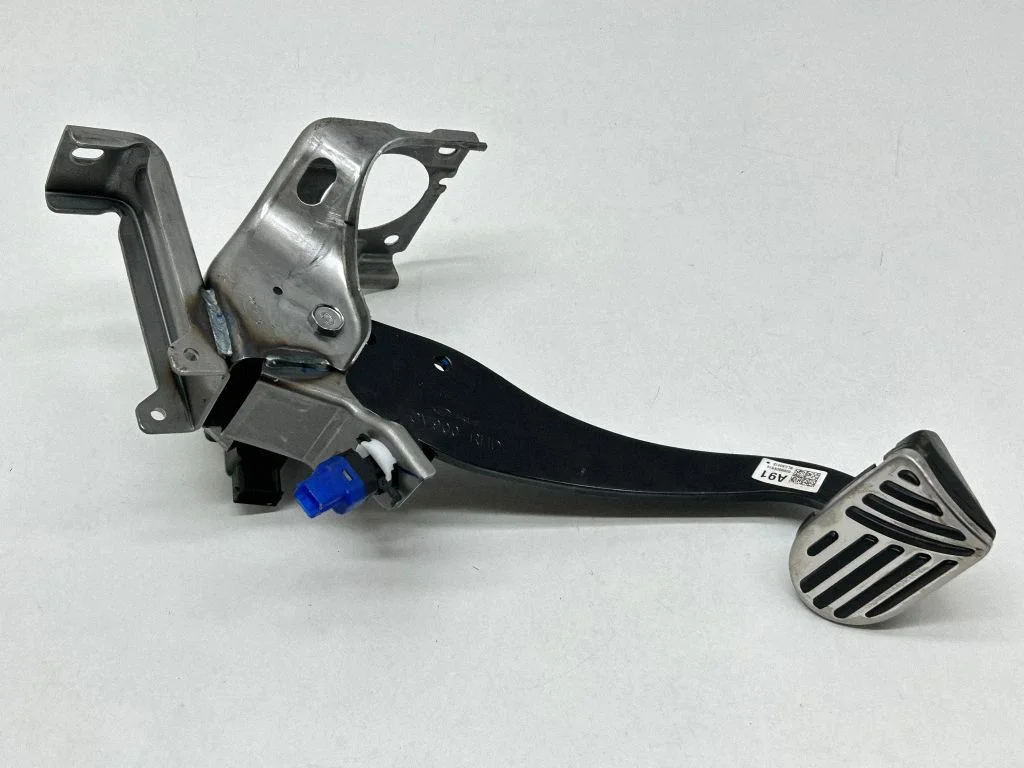 Brake pedal – KIA EV6 (2021-)