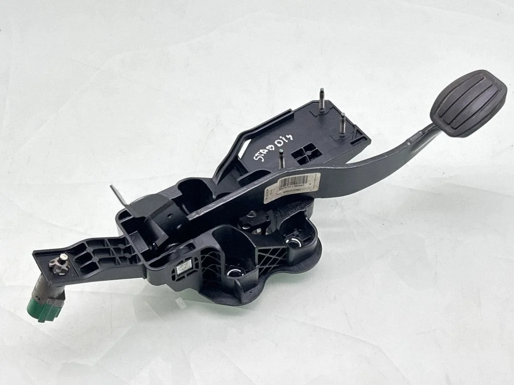 Brake pedal 9805801280