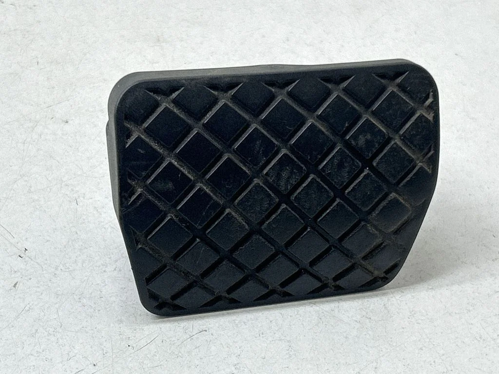 Brake pedal – Volkswagen Caddy (2011-2016)