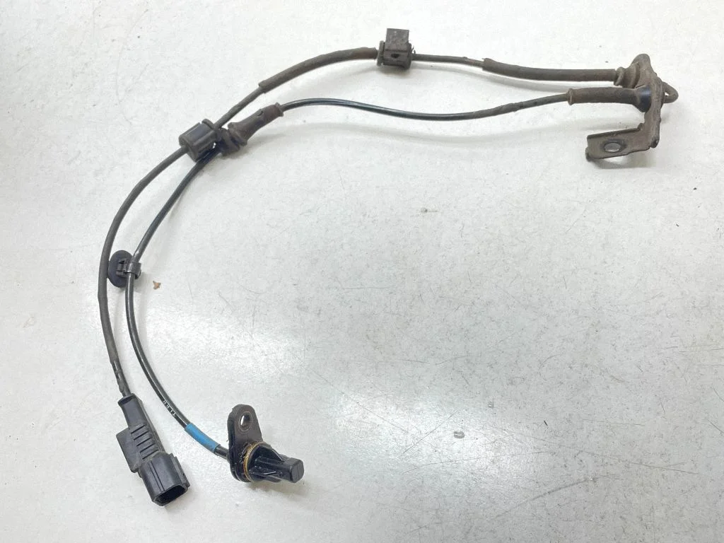 ABS brake wheel speed sensor 95670D3000