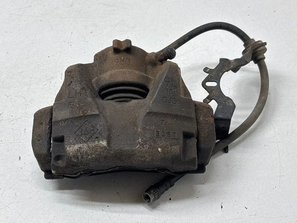 Front brake caliper – Renault Captur (2013-2020), front left