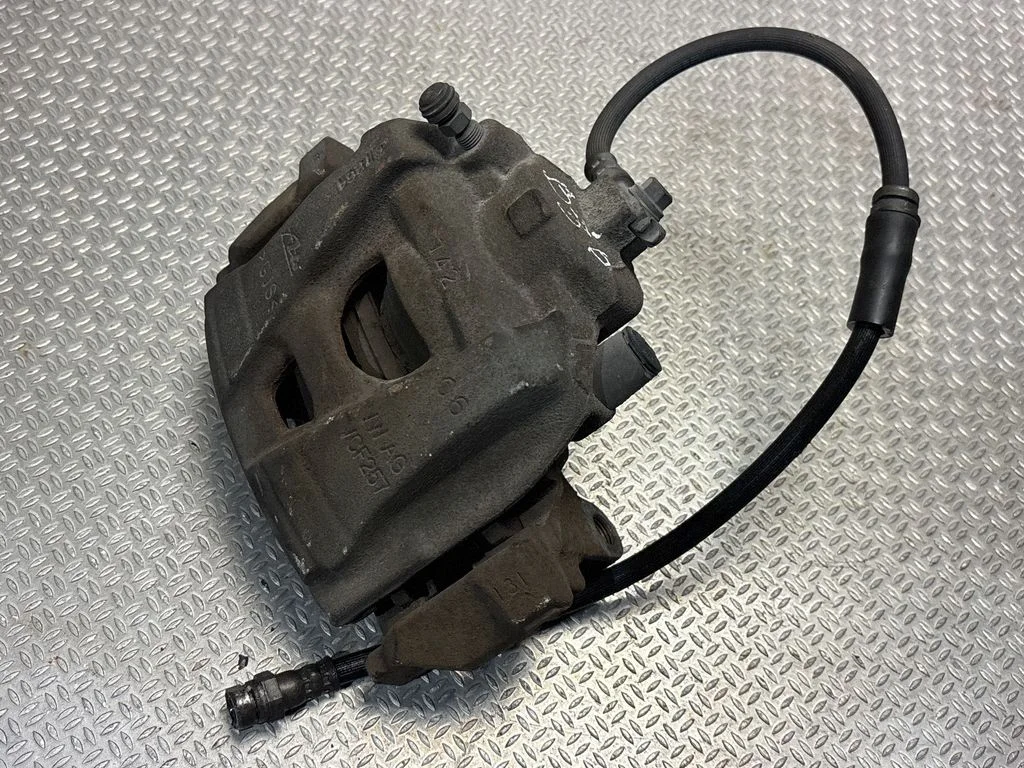 Front brake caliper 7264