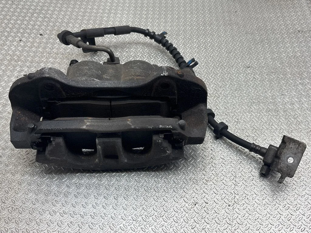 Front brake caliper 68144161AA