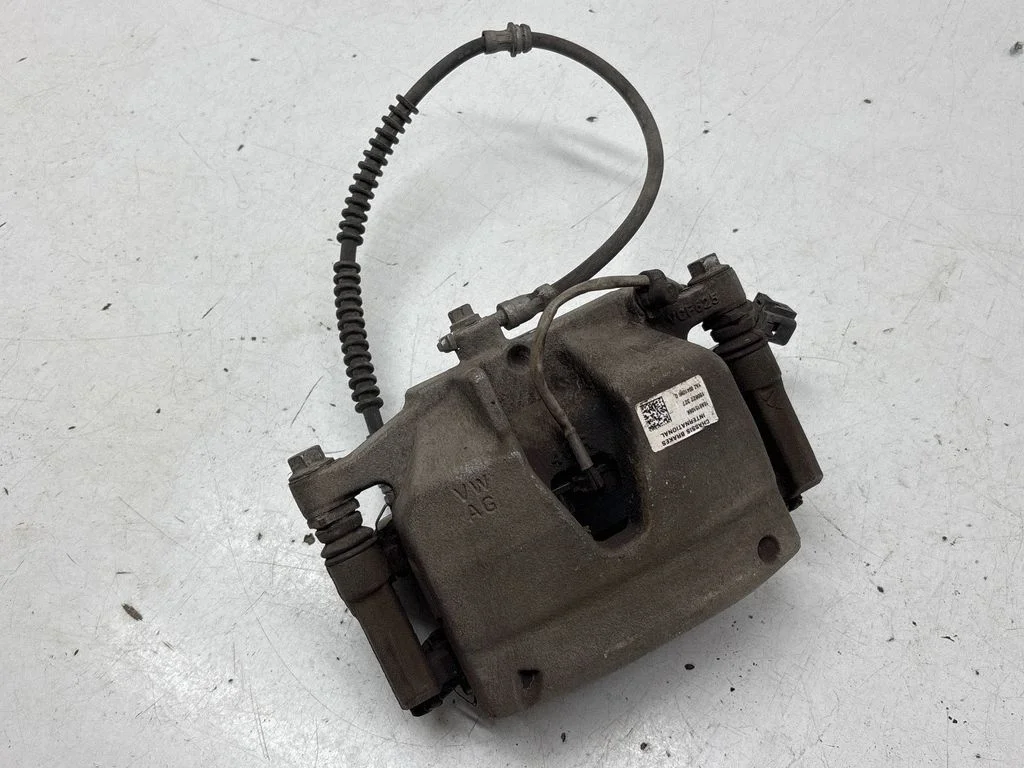 Front brake caliper 1EA615106K