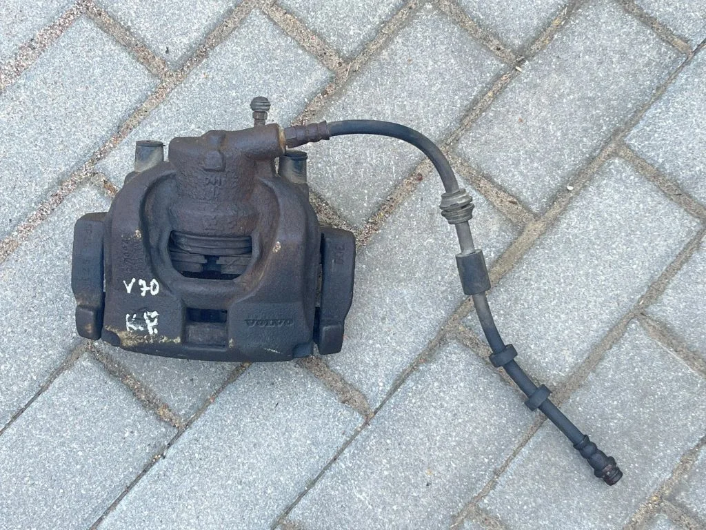 Front brake caliper SP159230